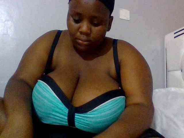 Bursty-Monique webcam