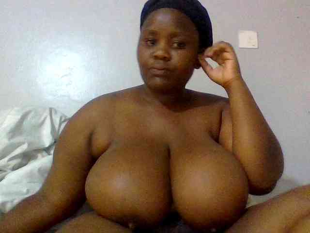 Bursty-Monique webcam