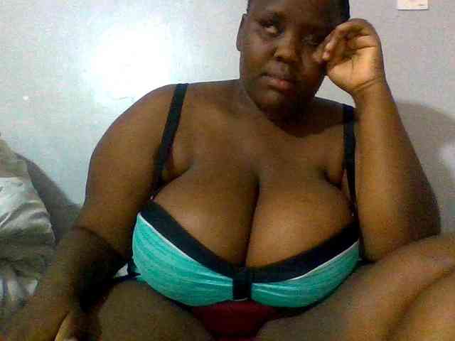 Bursty-Monique webcam