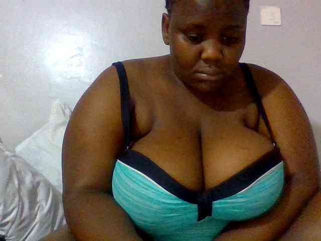 Bursty-Monique webcam