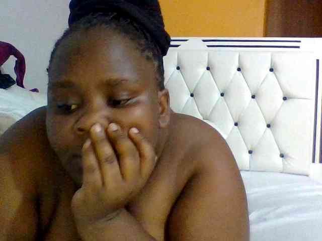 Bursty-Monique webcam