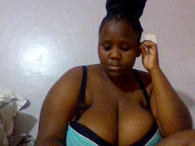 Bursty-Monique webcam