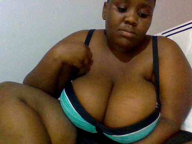 Bursty-Monique webcam