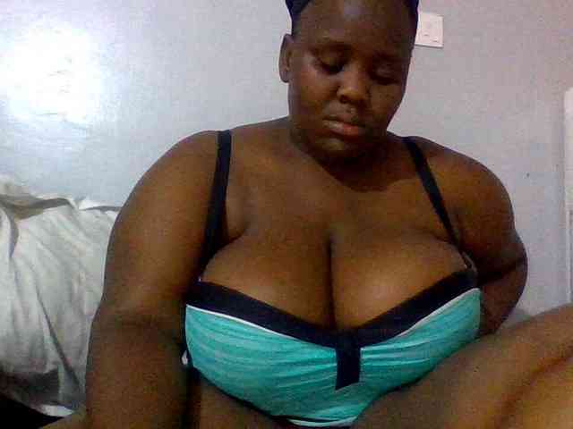 Bursty-Monique webcam