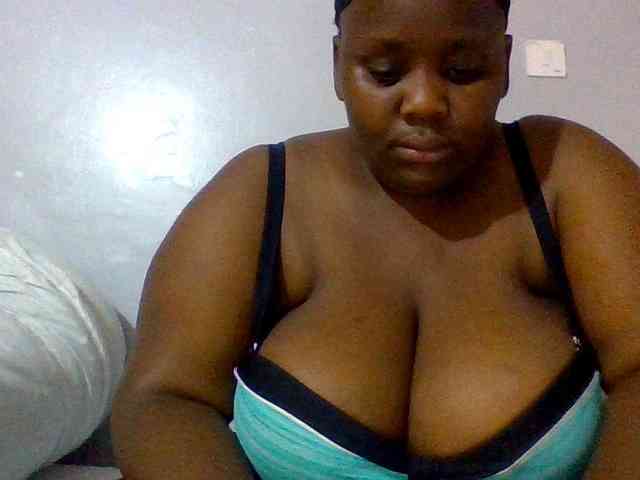 Bursty-Monique webcam