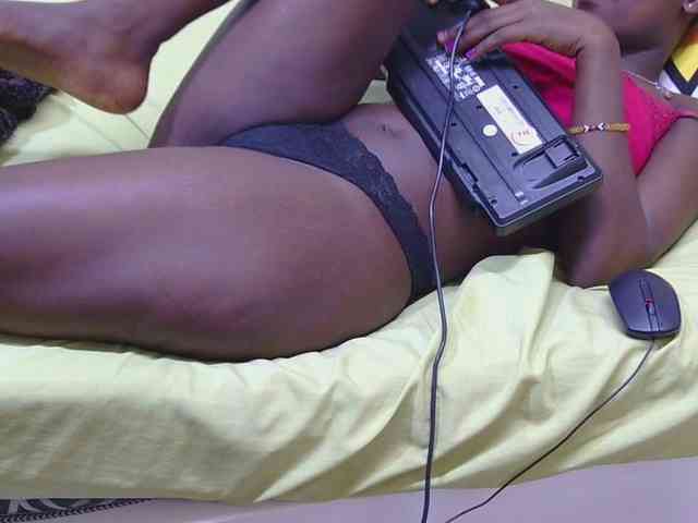 Blackqueeen webcam