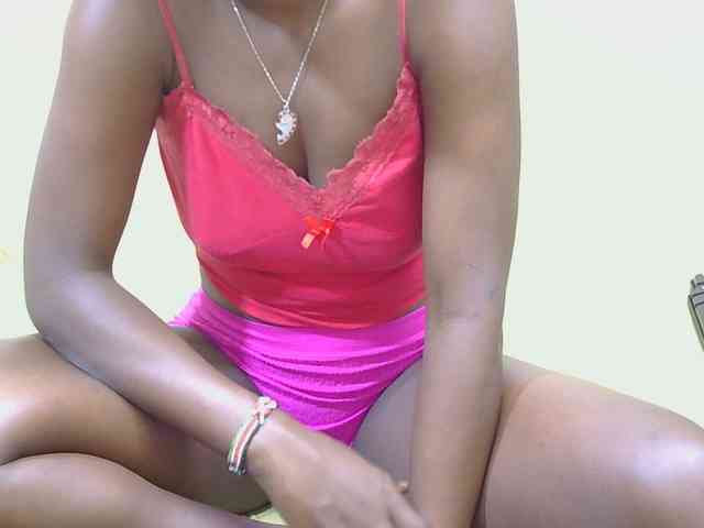 Blackqueeen webcam