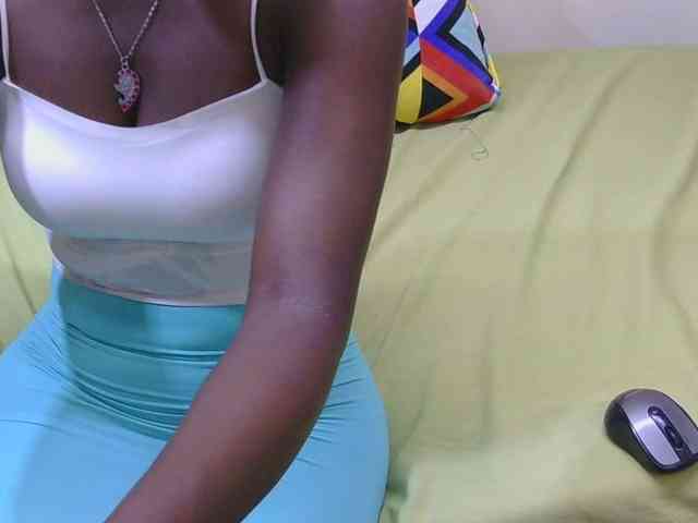 Blackqueeen webcam