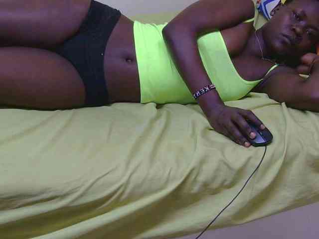 Blackqueeen webcam