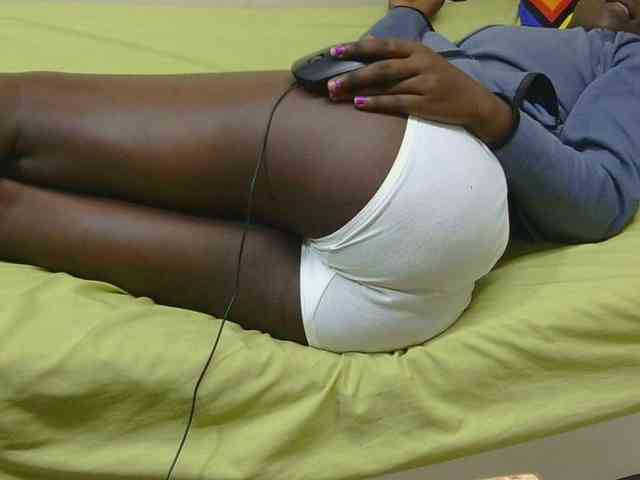 Blackqueeen webcam