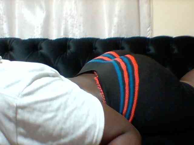 Sexybigass3 webcam