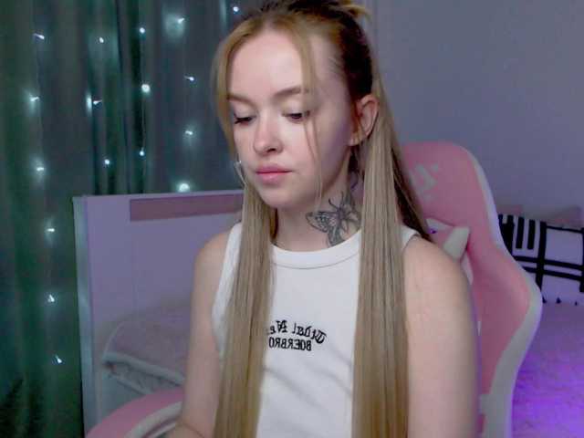 NaughtyMable webcam