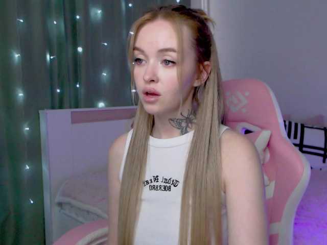 NaughtyMable webcam