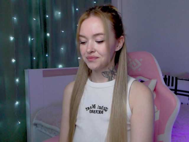 NaughtyMable webcam