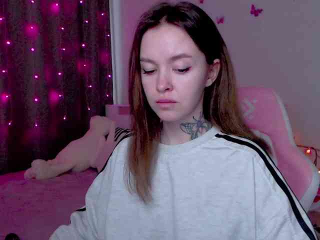 NaughtyMable webcam