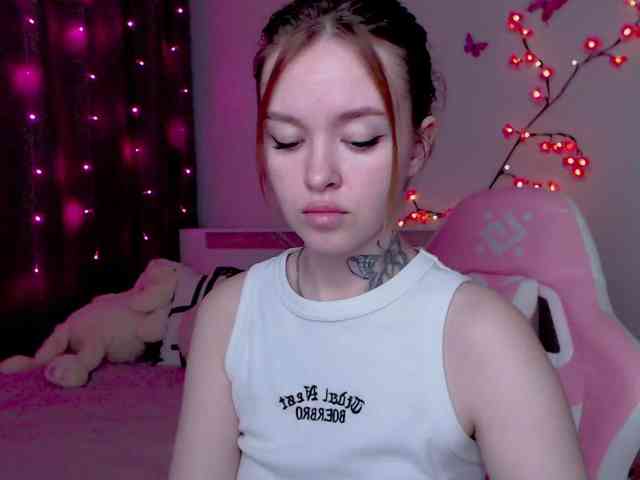 NaughtyMable webcam