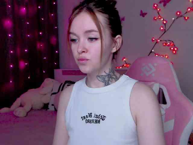 NaughtyMable webcam