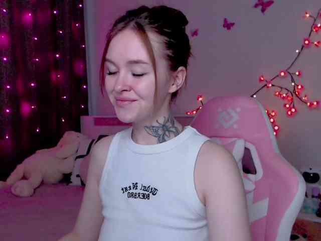 NaughtyMable webcam