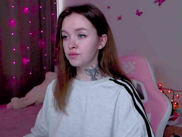 NaughtyMable webcam