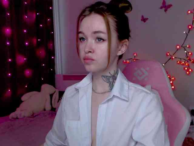 NaughtyMable webcam