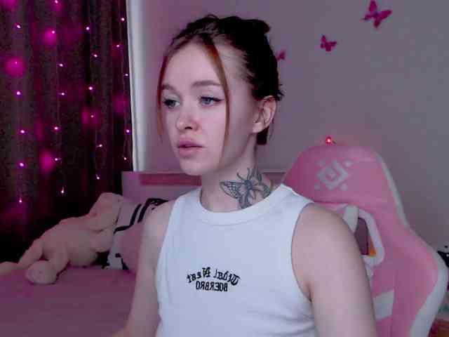 NaughtyMable webcam