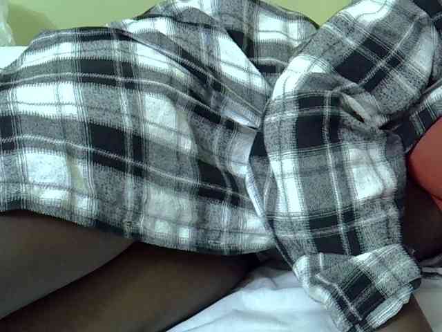 Sexyyves webcam