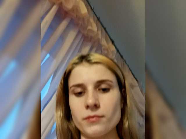 Vai a chattare su DimaSexIva DimaSexIva