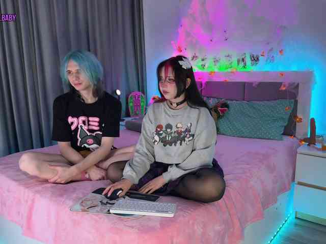 h3ntai-baby webcam