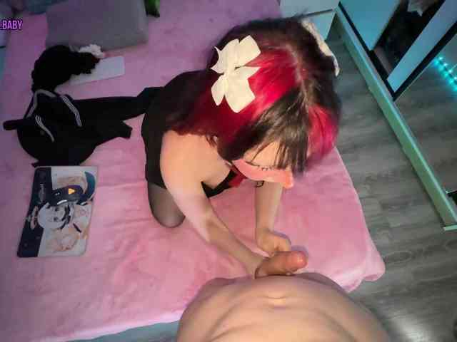 h3ntai-baby webcam