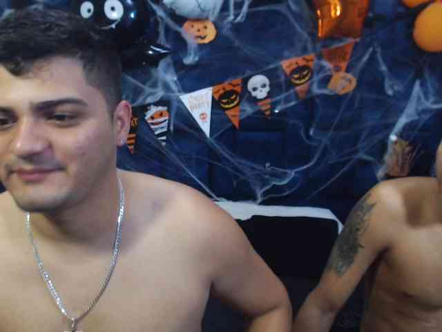 Group-Lustt webcam