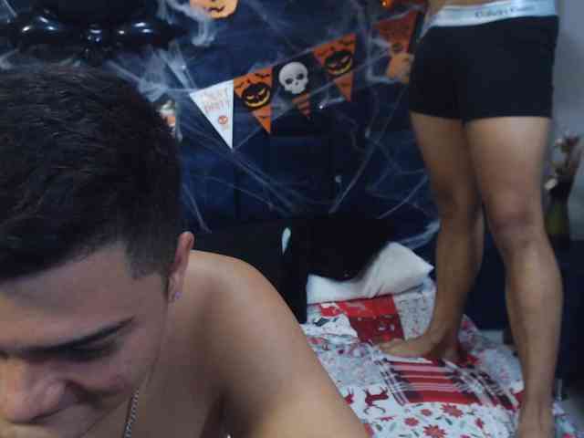 Group-Lustt webcam