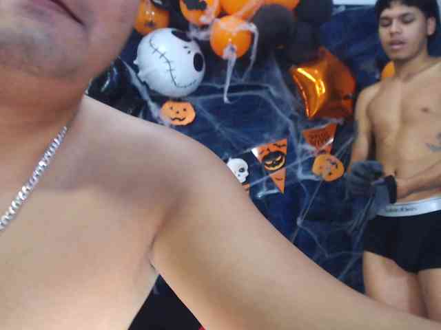 Group-Lustt webcam
