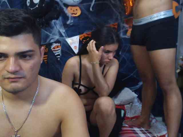 Group-Lustt webcam