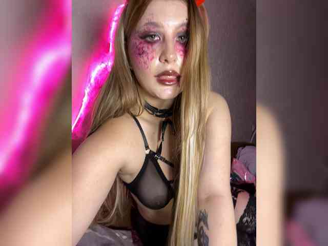 HumbleBlossom webcam