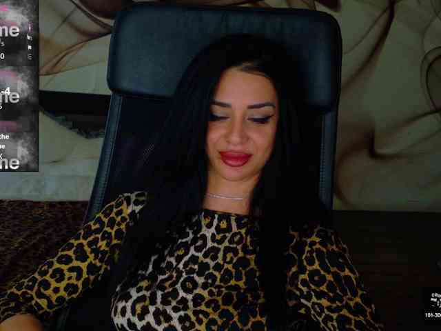 NaomiScarlett webcam