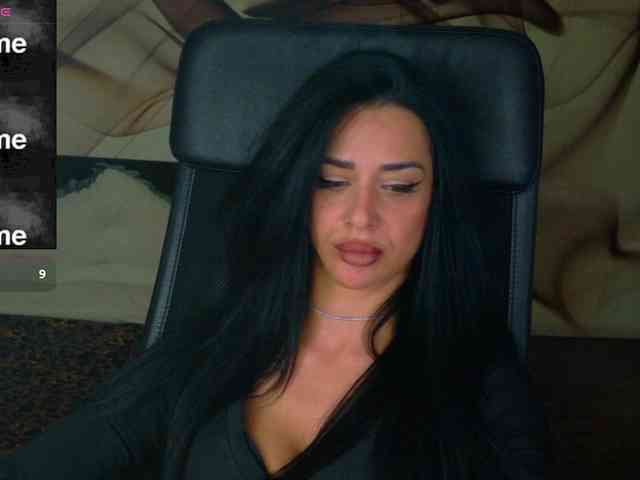 NaomiScarlett webcam