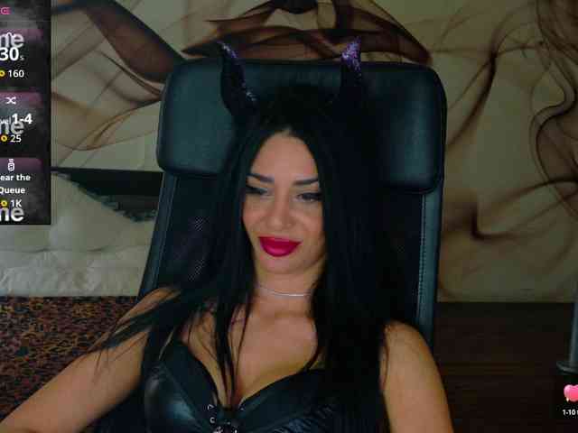 NaomiScarlett webcam