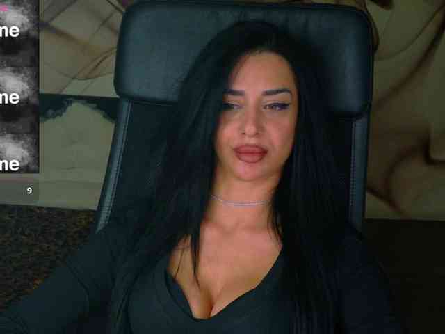 NaomiScarlett webcam