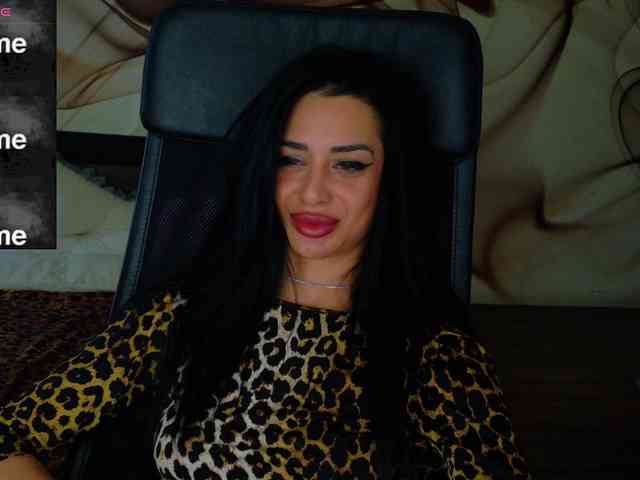 NaomiScarlett webcam