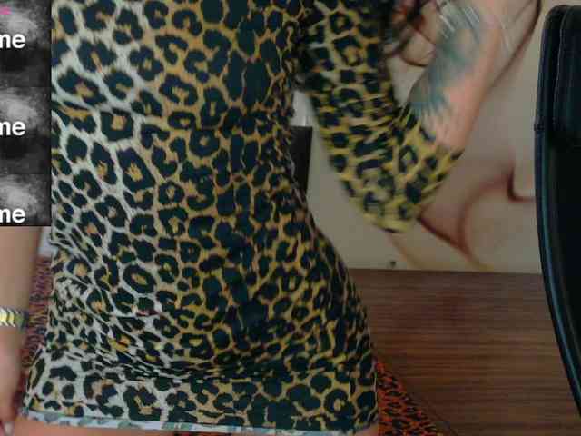 NaomiScarlett webcam