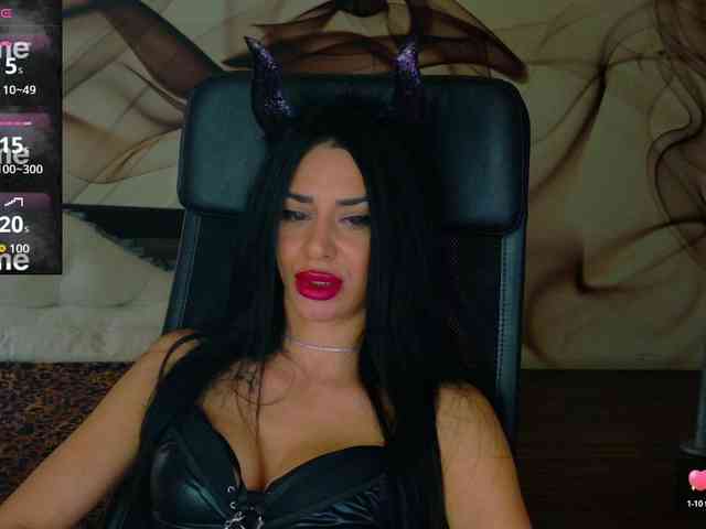 NaomiScarlett webcam