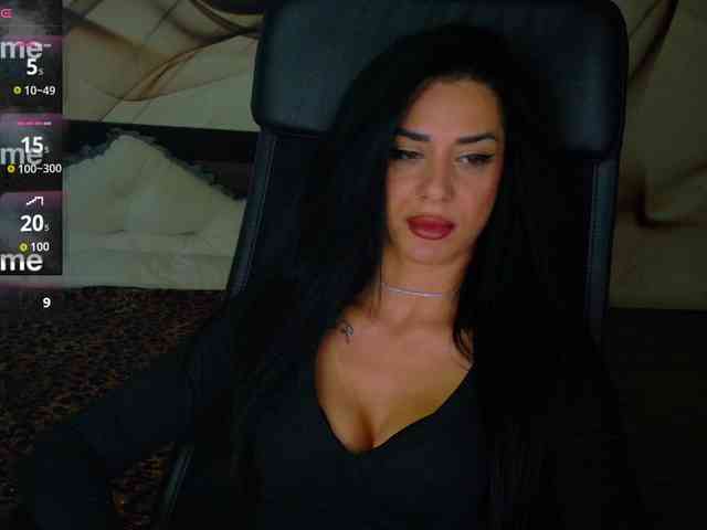 NaomiScarlett webcam