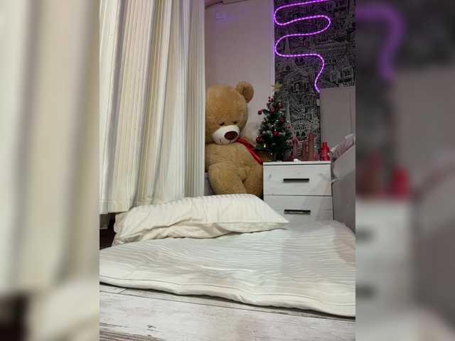 Idź na czacie TheLuxeBerry TheLuxeBerry