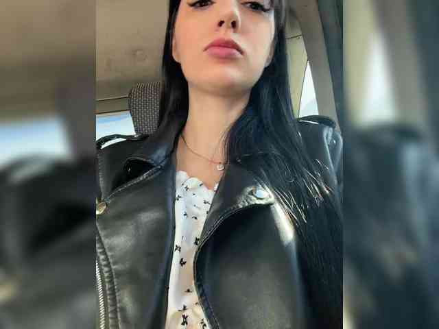 Valeria--sweet webcam