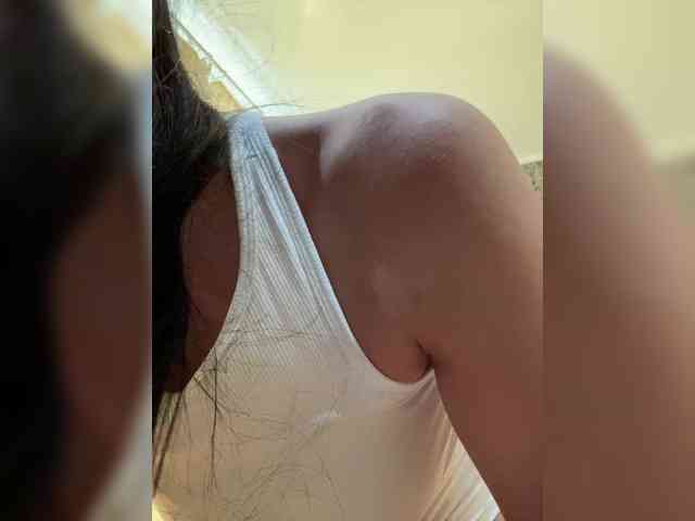 Valeria--sweet webcam