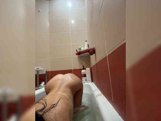 Valeria--sweet webcam