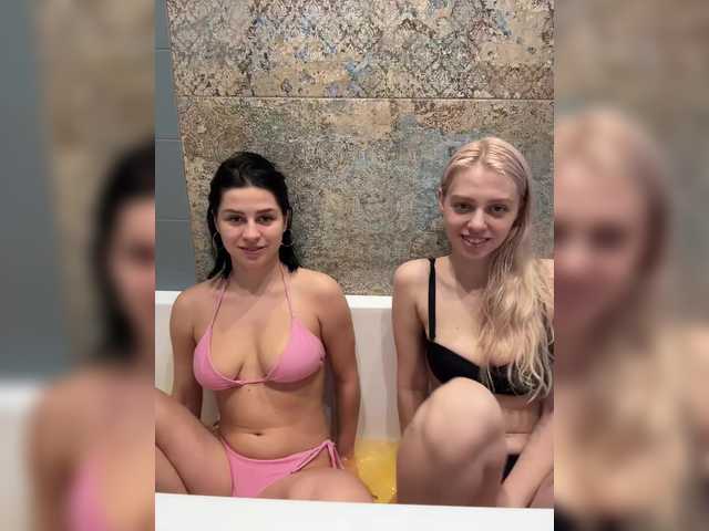 Entra en el chat con el modelo VibroMashulkaDashulka VibroMashulkaDashulka