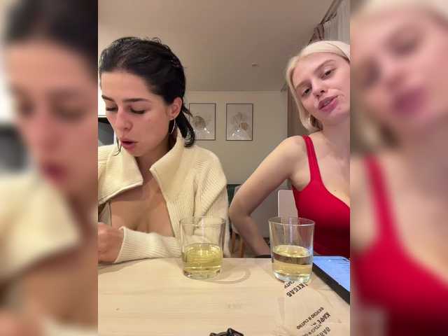 Vai a chattare su VibroMashulkaDashulka VibroMashulkaDashulka