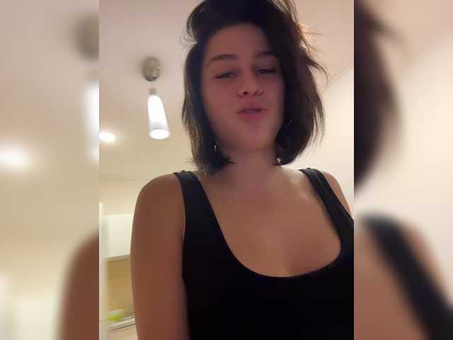 Accedi alla chat con il nickname VibroMashulkaDashulka VibroMashulkaDashulka