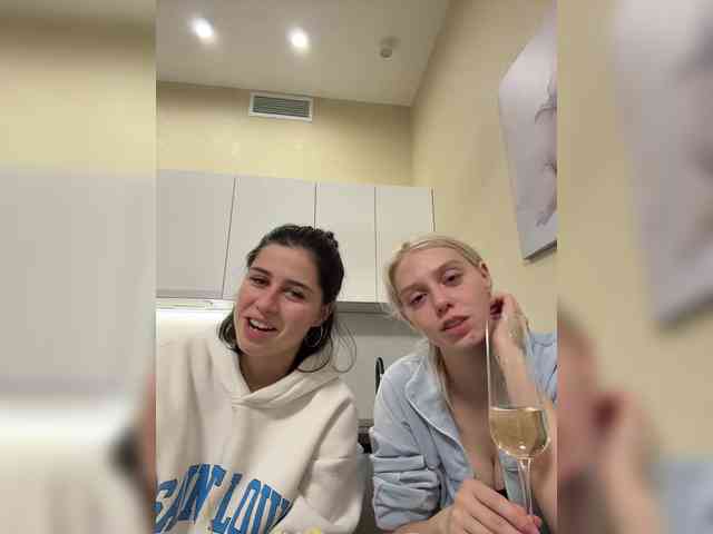 VibroMashulkaDashulka webcam